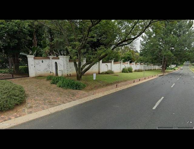LAND FOR SALE IN BRYANSTON
